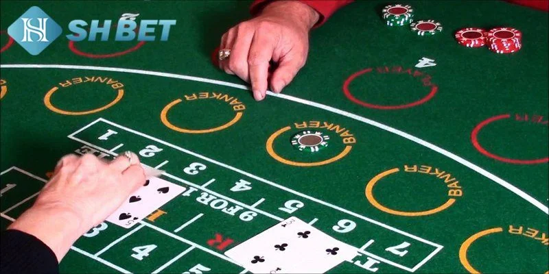 Phân tích các thế bài Baccarat phổ biến
